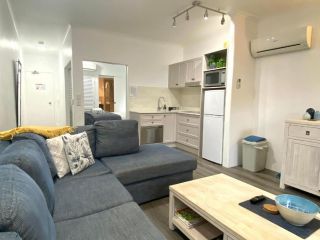 Tranquil Slice of Paradise Apartment, Port Douglas - 2