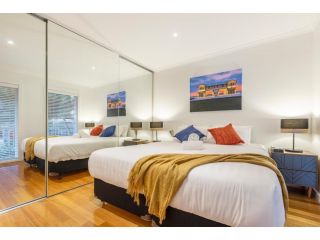 StayCentral - Port Melbourne Townhouse Apartment, Melbourne - 3