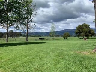 Tumut Valley Hoilday Park Hotel, Tumut - 3