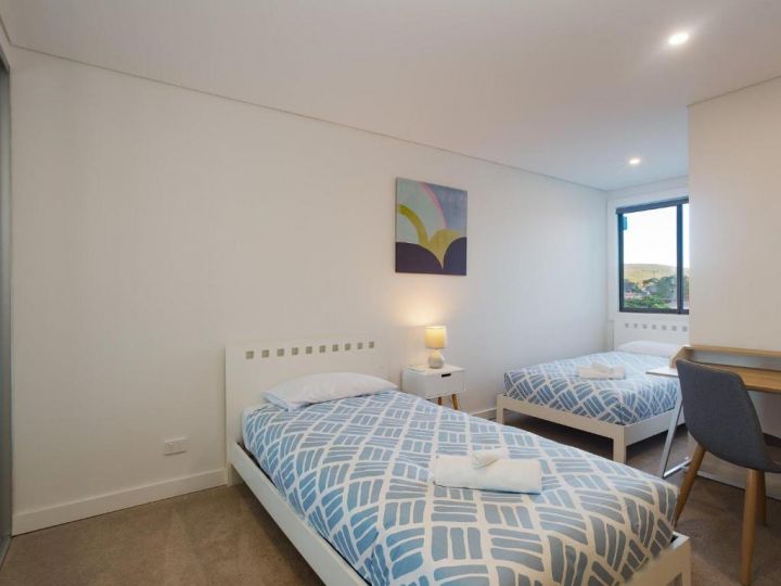 Unit 301 &#x27;The Shoal&#x27; 6-8 Bullecourt Street - Air con, walking to local shops & beach Apartment, Shoal Bay - imaginea 9