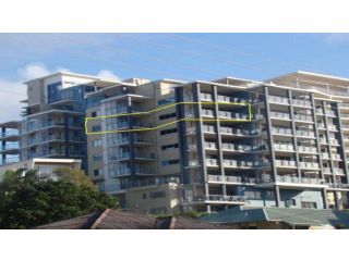 Unit 33 Outlook Caloundra - Stunning Views! Guest house, Caloundra - 3