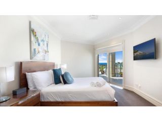 Unit 46 - 3 Bed Ocean View Guest house, Terrigal - 5