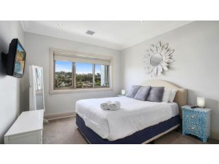 Unit 49 - 3 Bed Ocean View Guest house, Terrigal - 5