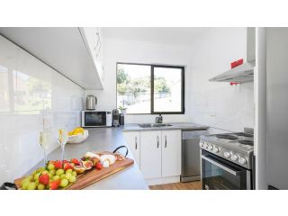 Unwind Apartment, Gerringong - 4