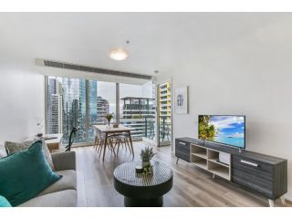 Views and hotel-style extras in a great location Apartment, Melbourne - 2