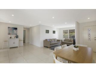 Vitamin Sea - Umina Beach Guest house, Ettalong Beach - 4