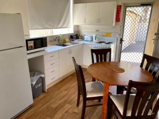 Waldeck Heights Apartment, Geraldton - 5