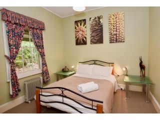 Waragil Cottage - Original Settler's Home Guest house, Blackheath - 1