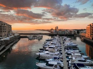 Watercolours on Marina Apartment, Glenelg - 2