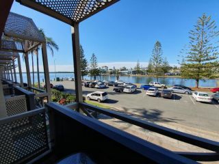 Waters Edge Port Macquarie Hotel, Port Macquarie - 4