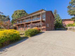 Winterwood Guest house, Jindabyne - 2