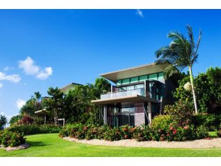 Yacht Club Villas Villa, Hamilton Island - 5