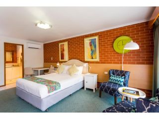 Yackandandah Central Hotel, Victoria - 2